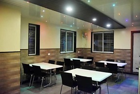 Hotel Manoranjan Enclave