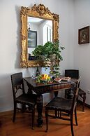 Royal Heritage Apartment in Split Center