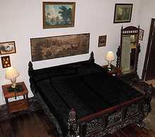 Altus Luxury Homestay