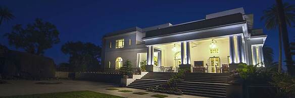 Altus Luxury Homestay