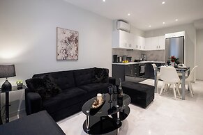 Marialena Luxury Apartment