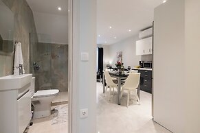 Marialena Luxury Apartment
