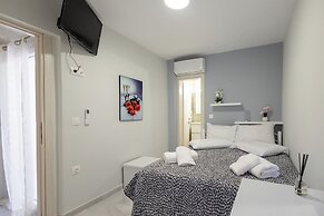 Marialena Luxury Apartment