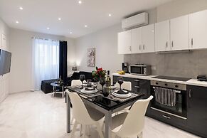 Marialena Luxury Apartment