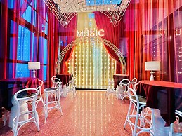 Scarletz Suites Klcc Bukit Bintang by lulu