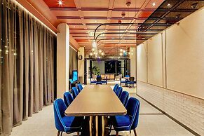 Scarletz Suites Klcc Bukit Bintang by lulu