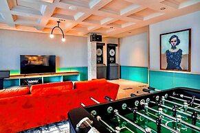 Scarletz Suites Klcc Bukit Bintang by lulu