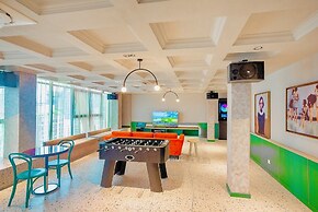 Scarletz Suites Klcc Bukit Bintang by lulu