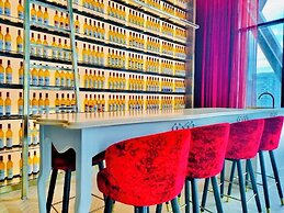 Scarletz Suites Klcc Bukit Bintang by lulu