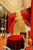 Scarletz Suites Klcc Bukit Bintang by lulu