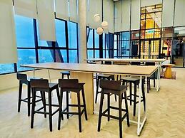 Scarletz Suites Klcc Bukit Bintang by lulu