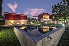 Quintãs Farm Houses