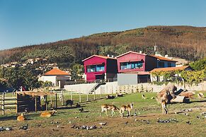 Quintãs Farm Houses