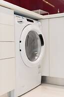 Sophisticated Modern Apt in Athens