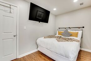 Charming Atlanta Home w/ Yard ~ 7 Mi to Downtown!