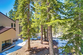 Scenic Carnelian Bay Townhome - Steps to Lake!