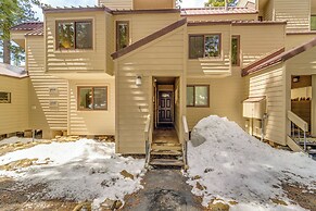 Scenic Carnelian Bay Townhome - Steps to Lake!