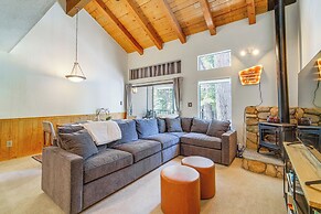 Scenic Carnelian Bay Townhome - Steps to Lake!