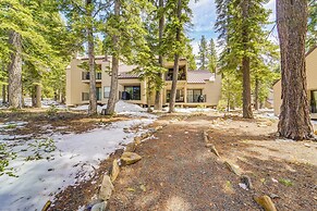 Scenic Carnelian Bay Townhome - Steps to Lake!