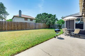 Pet-friendly Corpus Christi Home: 12 Mi to Beach!