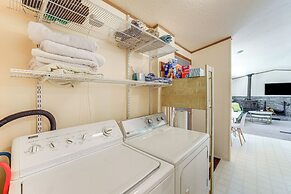 Glacier Home w/ Deck - 18 Mi to Mt Baker Ski Area!