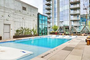 Luxury Austin Condo: Pool Access, Near Downtown!
