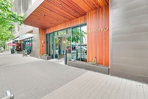 Luxury Austin Condo: Pool Access, Near Downtown!