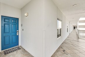 Oceanfront Destin Condo With Pool & Beach Access