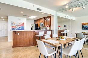 Oceanfront Destin Condo With Pool & Beach Access