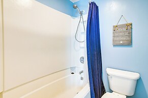 Shore & Pool Access: Resort Condo in Myrtle Beach!