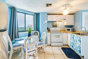 Shore & Pool Access: Resort Condo in Myrtle Beach!