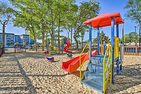 Shore & Pool Access: Resort Condo in Myrtle Beach!