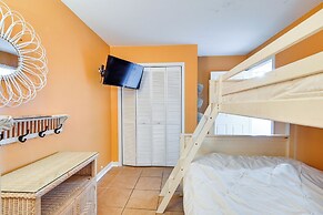 Oceanfront Condo w/ Pool Access in Myrtle Beach!