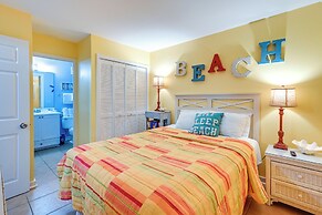 Oceanfront Condo w/ Pool Access in Myrtle Beach!