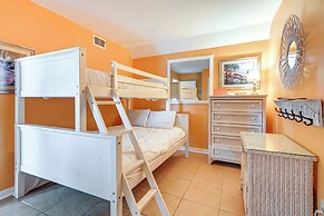 Oceanfront Condo w/ Pool Access in Myrtle Beach!