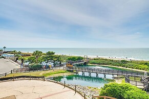 Oceanfront Resort Condo w/ Balcony in Myrtle Beach