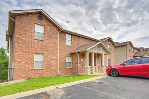 Branson Condo w/ Mountain-view Deck, Pool Access