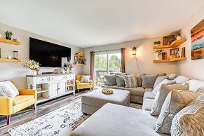 Branson Condo w/ Mountain-view Deck, Pool Access