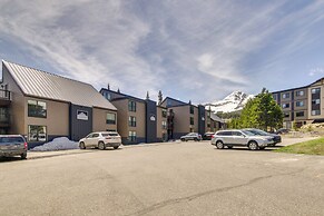 Centrally Located Big Sky Condo: Ski, Hike, Bike!