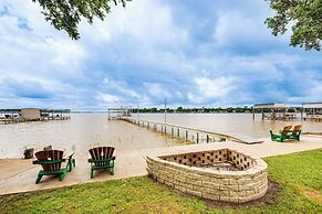 Eagle Mountain Lake Retreat: Private Dock & Deck!