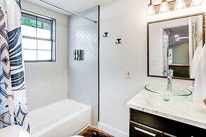 Private Dock & Deck: Eagle Mountain Lake Retreat!