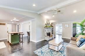 Private Dock & Deck: Eagle Mountain Lake Retreat!