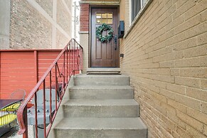 Stylish Chicago Retreat: Walk to Loyola University