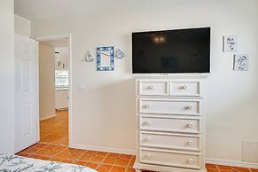 Dog-friendly Cape Coral Home: On-site Canal Access