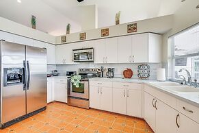 Dog-friendly Cape Coral Home: On-site Canal Access