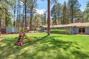 Deck + Pool Table: Pinetop-lakeside Nature Escape
