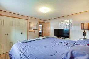 Lakefront Cabin in Jay w/ Deck, Views & Boat Ramp!