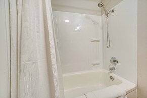 Updated Yakima Vacation Rental: Central Location!