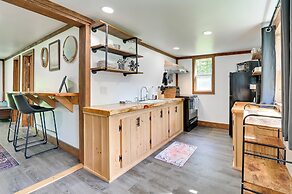 Cozy Catskills Cabin - 12 Mi to Windham Mountain!