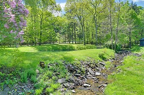 Cozy Catskills Cabin - 12 Mi to Windham Mountain!